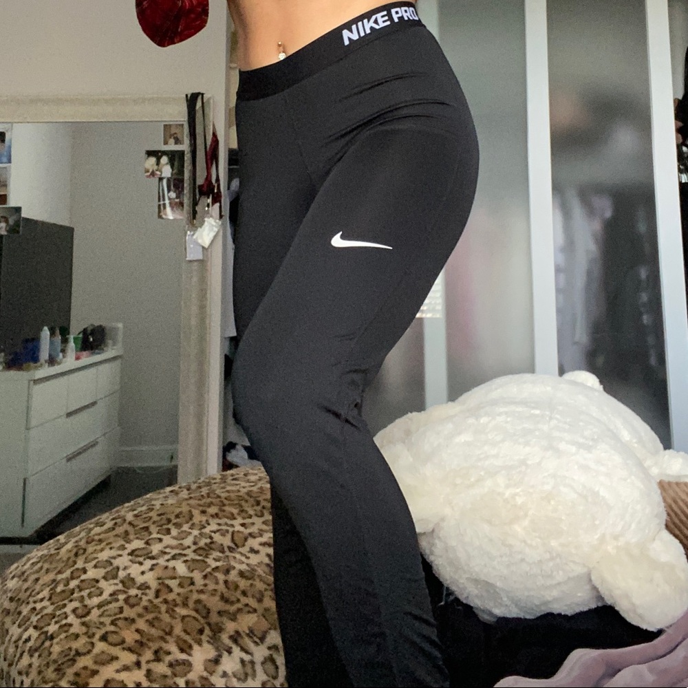 Nike pro leggings